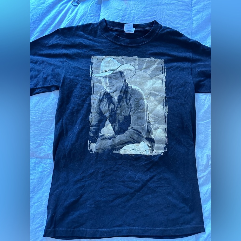 Jason Aldean Tour T-shirt. Size Medium.
